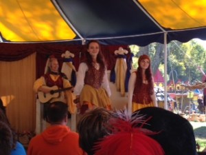 CARF Lissekeole dancers